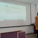 Predstavyane na FOZ v NPMG uchenitsi ot 11 klas se zapoznaha s nashite spetsialnosti, snimka 6