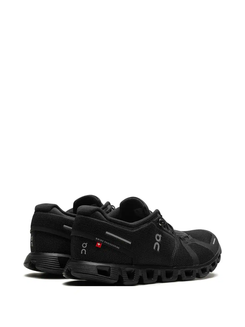 On Running Cloud 5 All Black - Image 5