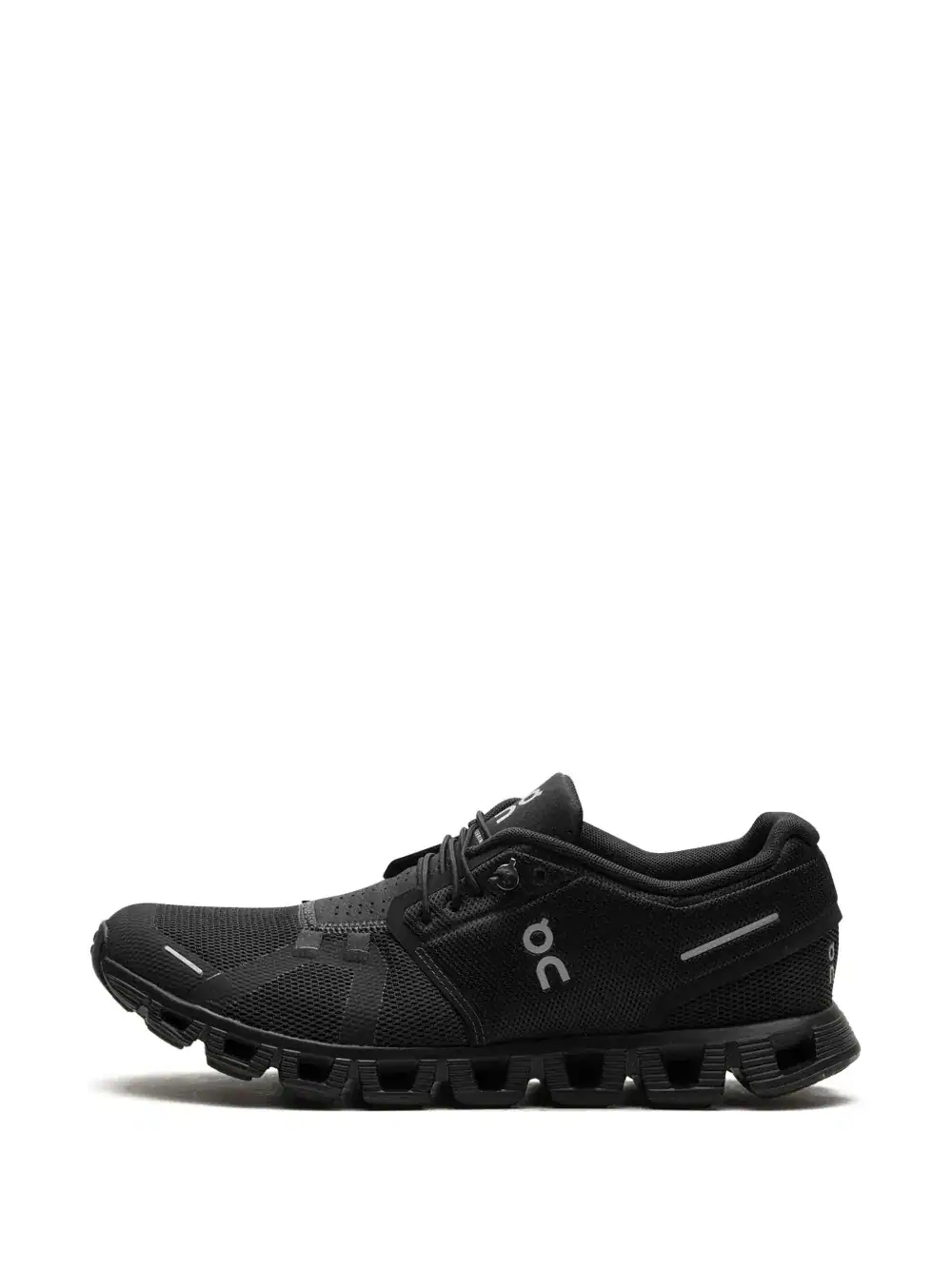 On Running Cloud 5 All Black - Image 4