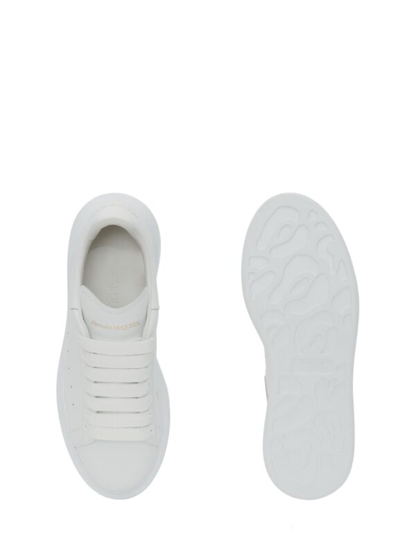 Alexander Mcqueen Oversized White - Image 4