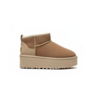 Classic Ultra Mini Platform Sand/Chestnut Boot