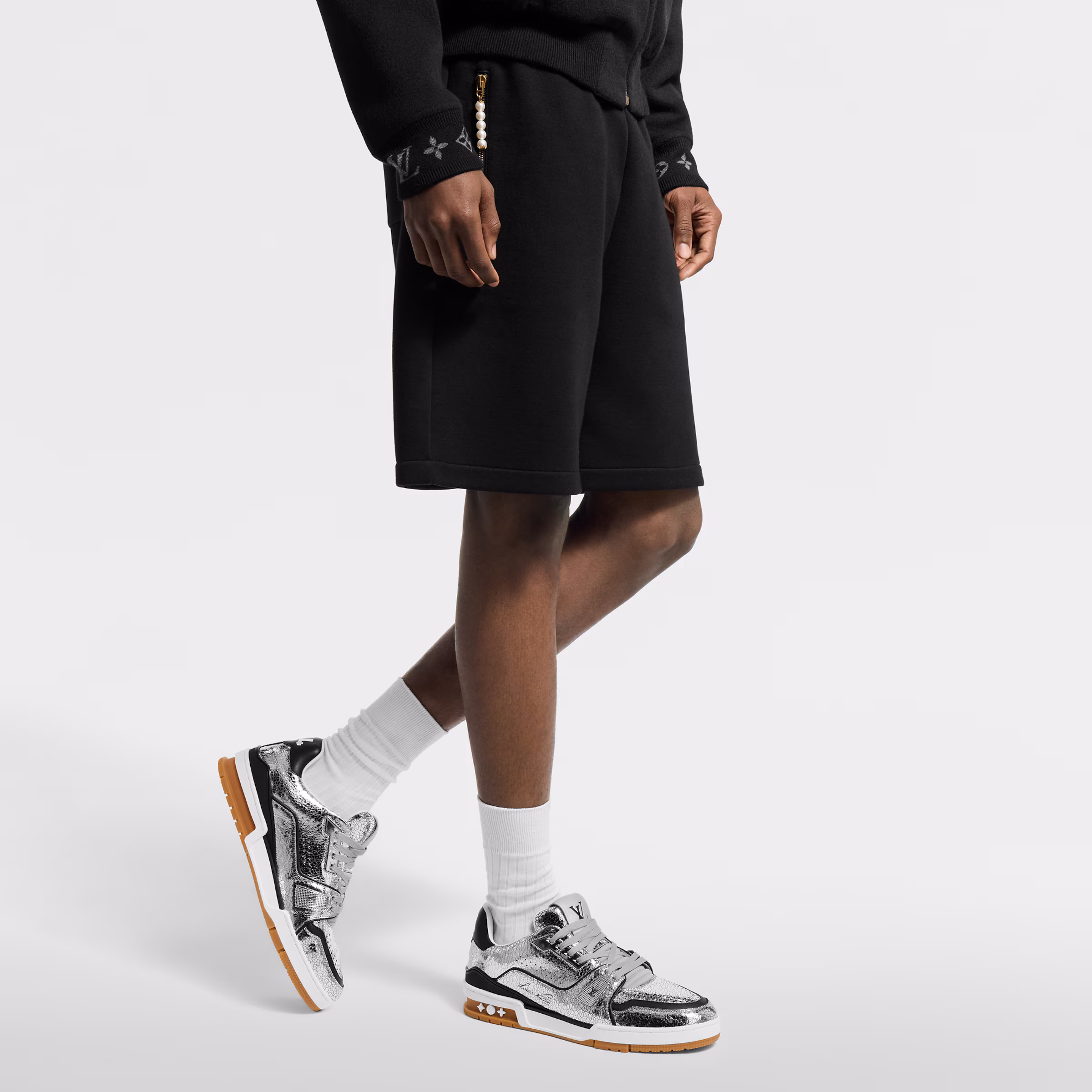 LV Trainer Sneaker Silver - Image 6