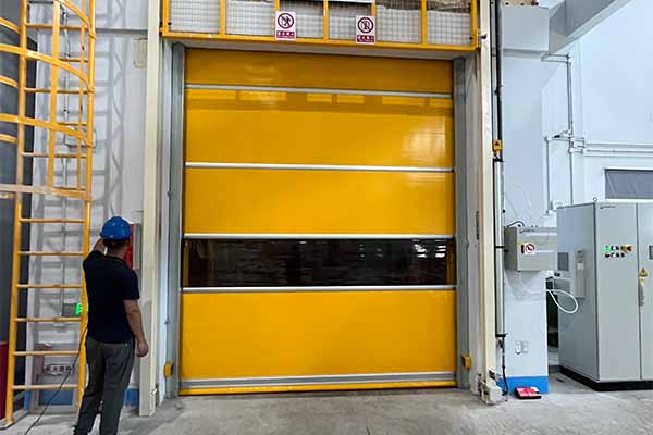 Pintu kain kecepatan tinggi