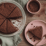 gateau cacao moelleux sur table
