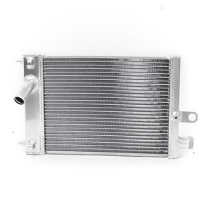 TOYOTA Hiace Aluminio 2006 – 2009