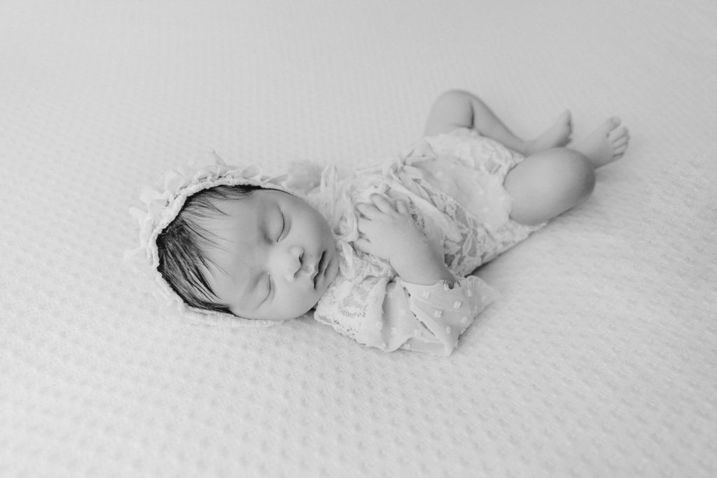 Newborn Session Grey Loft Studio Ottawa 2019