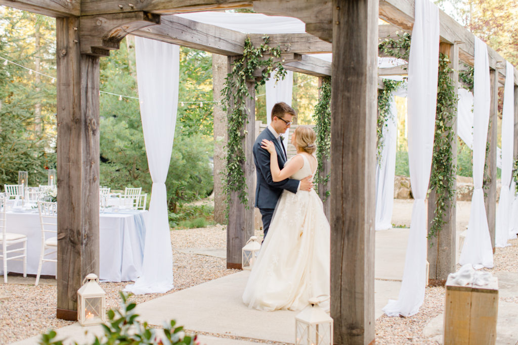Morgan Chris Wedding Wakefield Grande Grey Loft Studio 2020