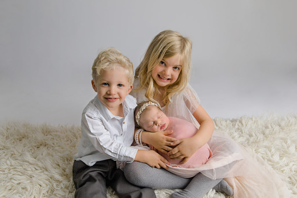 Alison Ackroyd Newborn Session Grey Loft Studio 2020