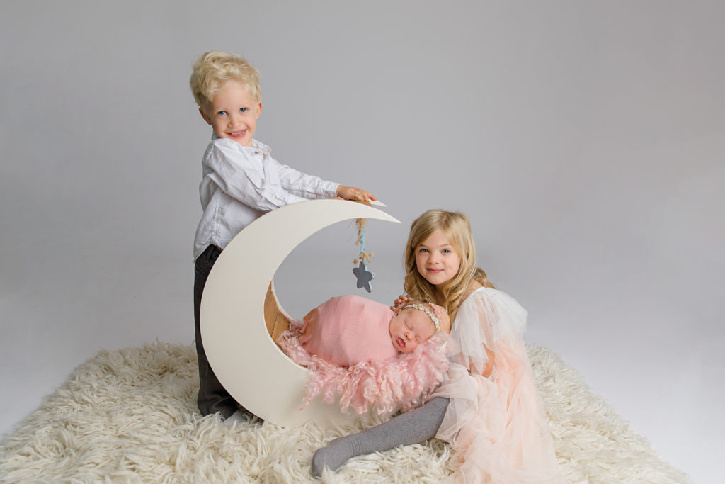 Alison Ackroyd Newborn Session Grey Loft Studio 2020