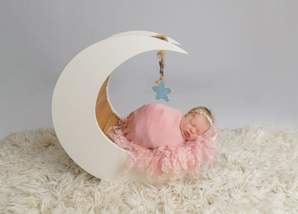 Alison Ackroyd Newborn Session Grey Loft Studio 2020