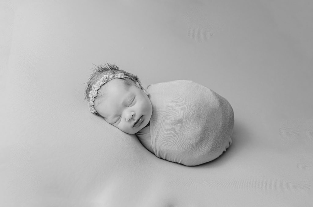 Alison Ackroyd Newborn Session Grey Loft Studio 2020 82