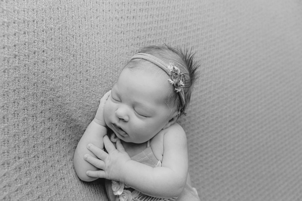 Alison Ackroyd Newborn Session Grey Loft Studio 2020 97