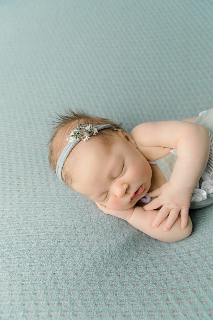 Alison Ackroyd Newborn Session Grey Loft Studio 2020