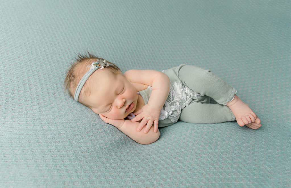 Alison Ackroyd Newborn Session Grey Loft Studio 2020