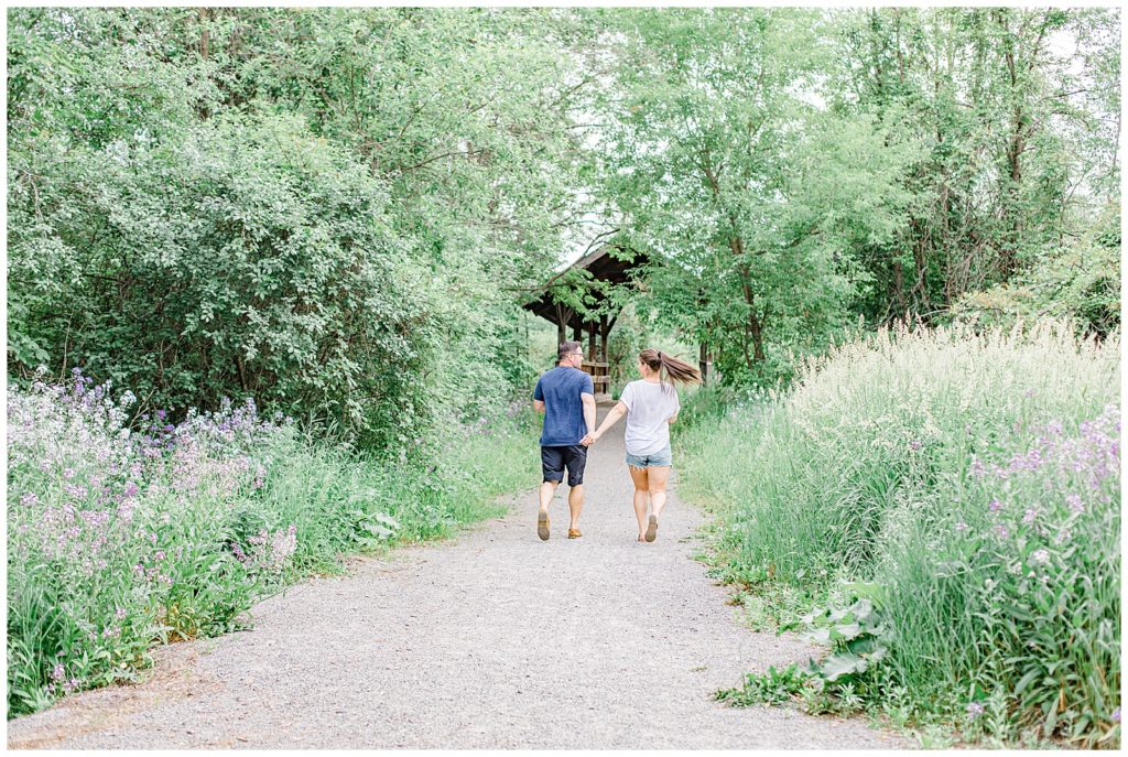 Backyard in Carp – Engagement Session