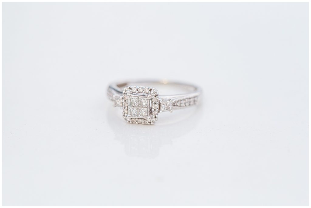 Backyard in Carp – Engagement Session