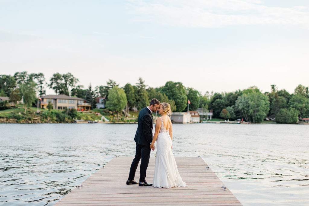 Alexis Joshua Ccs On The Rideau Wedding Photos Grey Loft Studio 2021