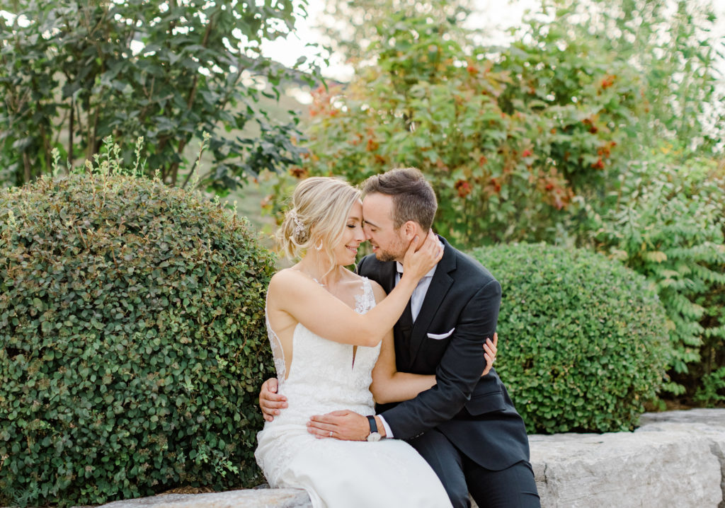 Alexis Joshua Ccs On The Rideau Wedding Photos Grey Loft Studio 2021