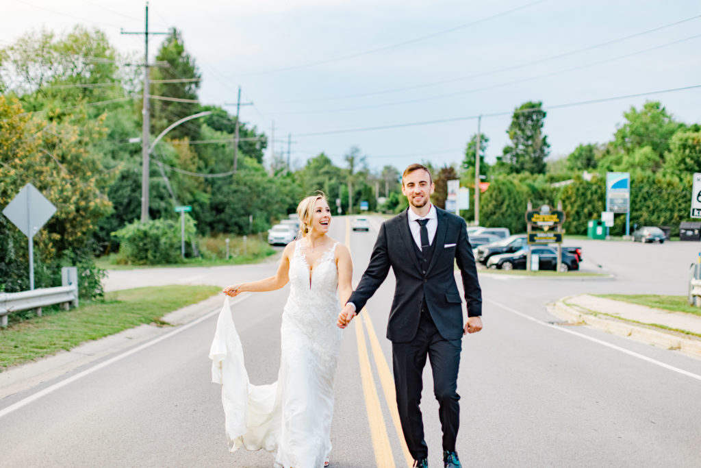 Alexis Joshua Ccs On The Rideau Wedding Photos Grey Loft Studio 2021