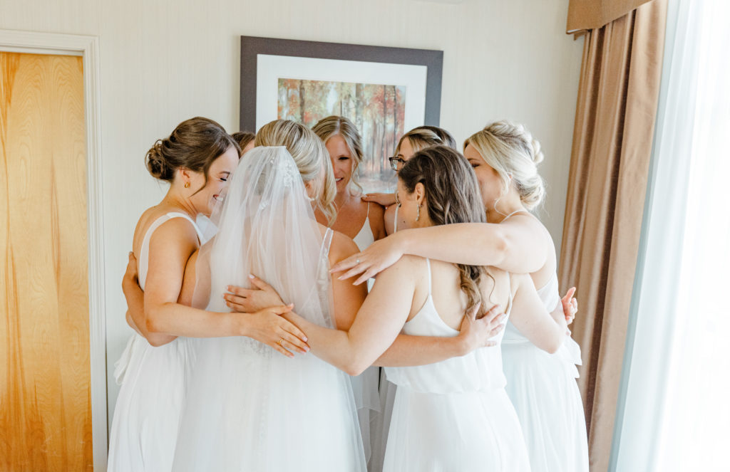 Alexis Joshua Ccs On The Rideau Wedding Photos Grey Loft Studio 2021