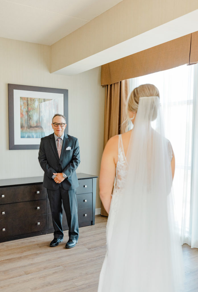 Alexis Joshua Ccs On The Rideau Wedding Photos Grey Loft Studio 2021