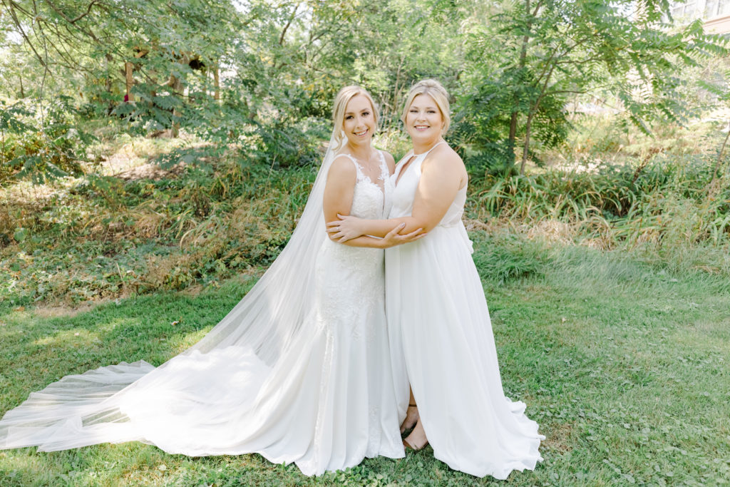 Alexis Joshua Ccs On The Rideau Wedding Photos Grey Loft Studio 2021