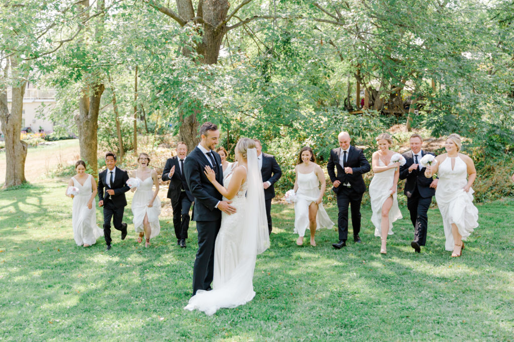 Alexis Joshua Ccs On The Rideau Wedding Photos Grey Loft Studio 2021