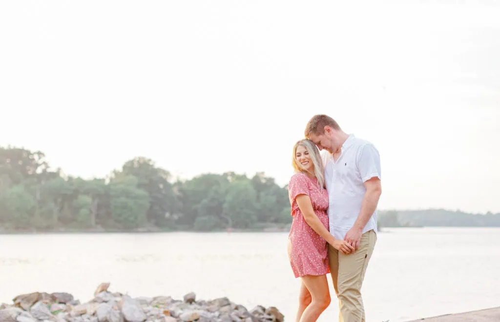 Stephanie Alan Gananoque Engagement Boat Photos Grey Loft Studio 2021