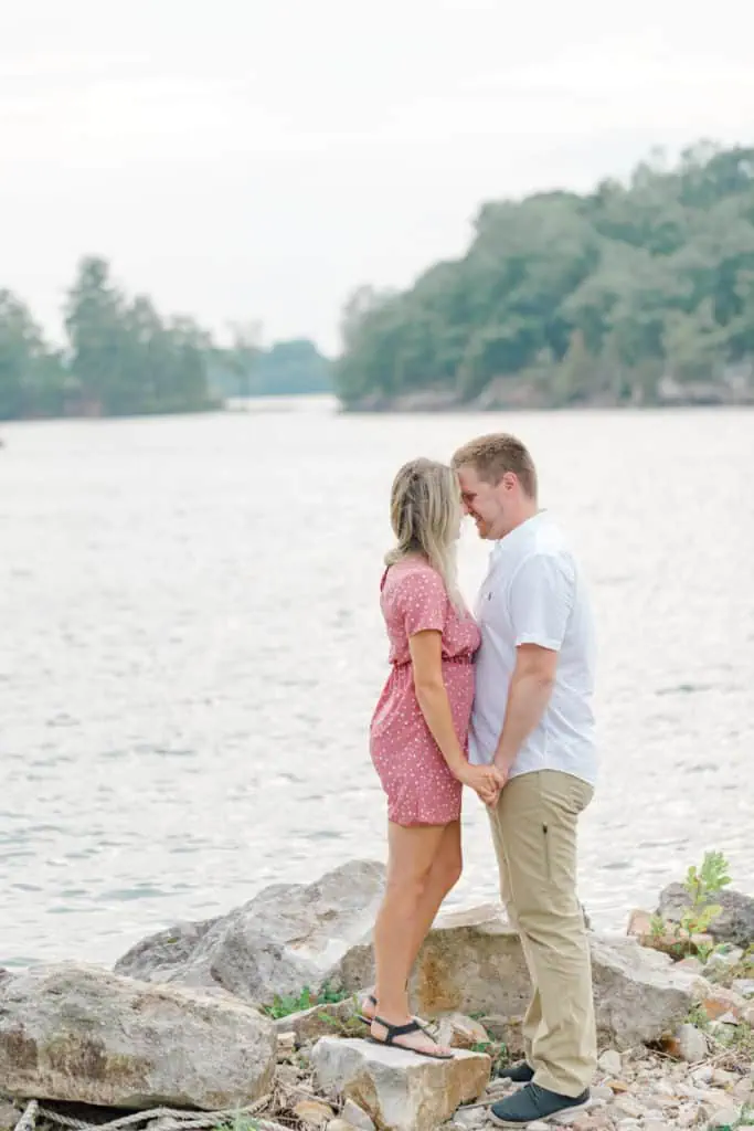 Stephanie Alan Gananoque Engagement Boat Photos Grey Loft Studio 2021