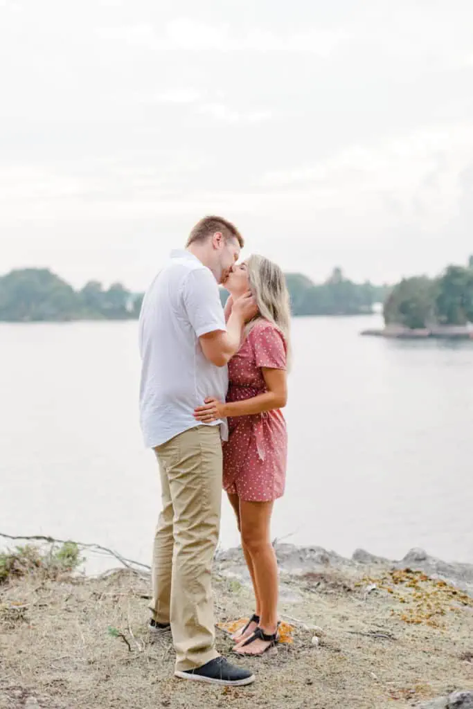 Stephanie Alan Gananoque Engagement Boat Photos Grey Loft Studio 2021