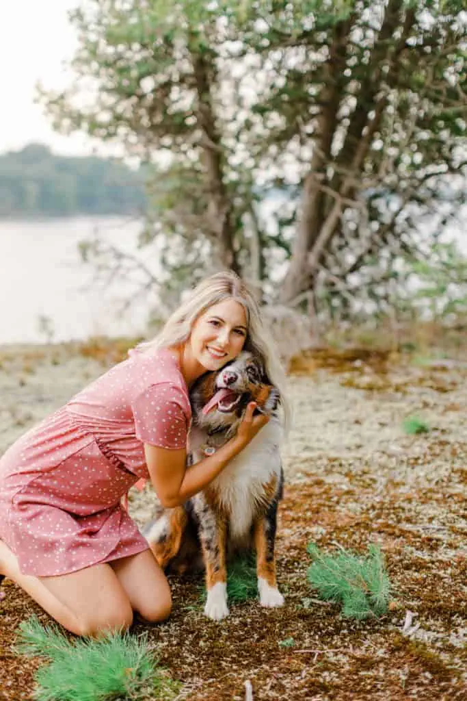Stephanie Alan Gananoque Engagement Boat Photos Grey Loft Studio 2021