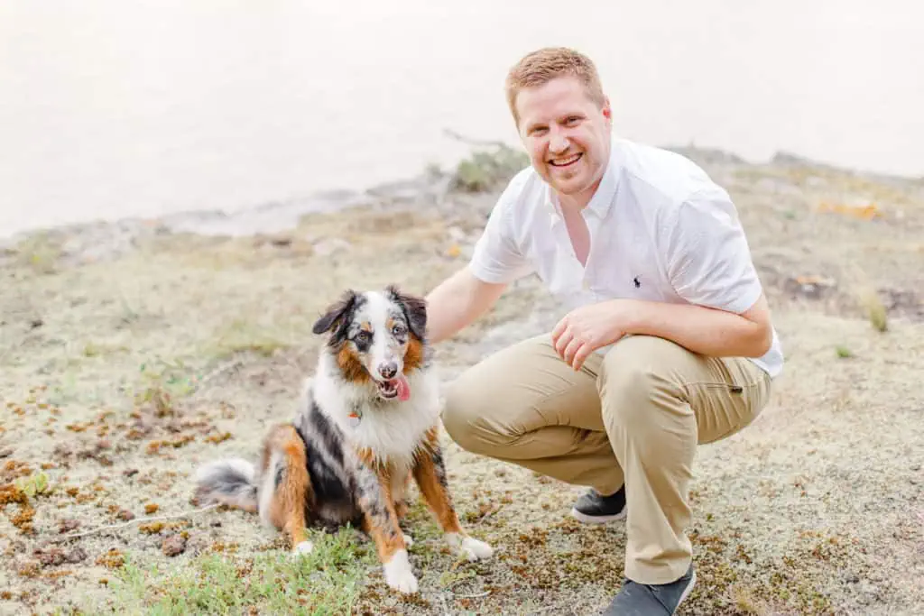 Stephanie Alan Gananoque Engagement Boat Photos Grey Loft Studio 2021