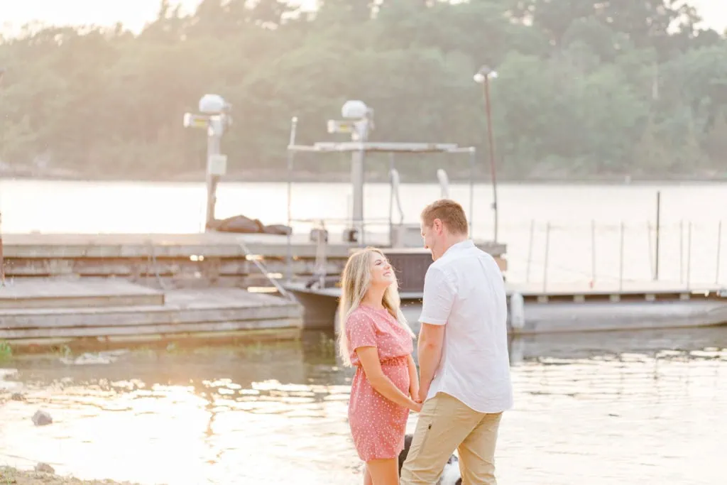 Stephanie Alan Gananoque Engagement Boat Photos Grey Loft Studio 2021