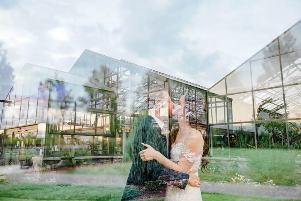Kaitlin Ethan Aquatopia Wedding Grey Loft Studio 2021