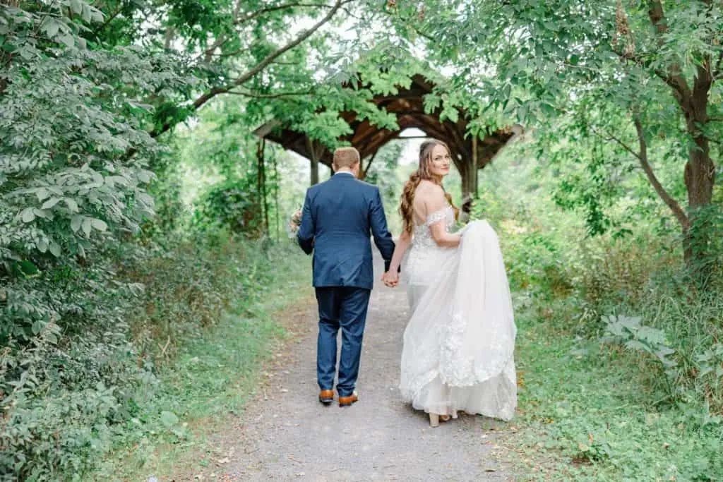 Kaitlin Ethan Aquatopia Wedding Grey Loft Studio 2021
