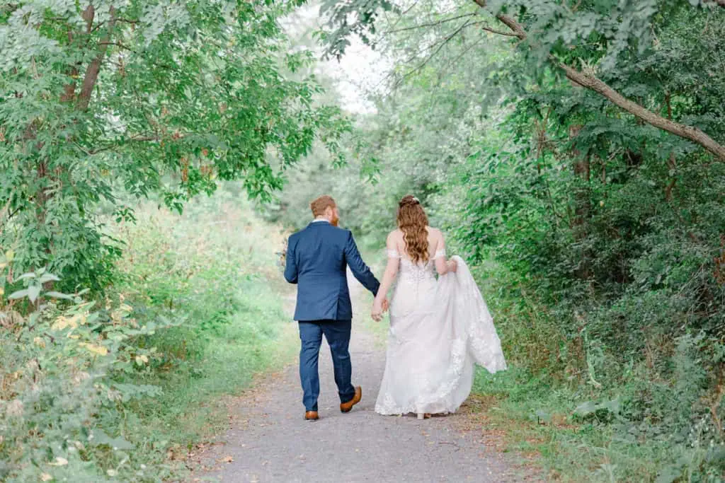 Kaitlin Ethan Aquatopia Wedding Grey Loft Studio 2021