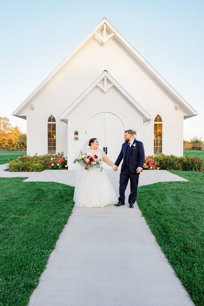Shawnna Josh Stonefields Smoke Bomb Wedding Grey Loft Studio 2021