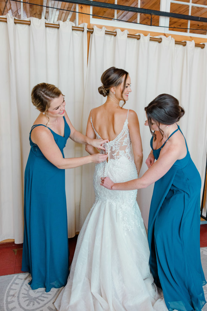 Rebecca Steve Temples Sugar Bush Wedding November Grey Loft Studio 2021