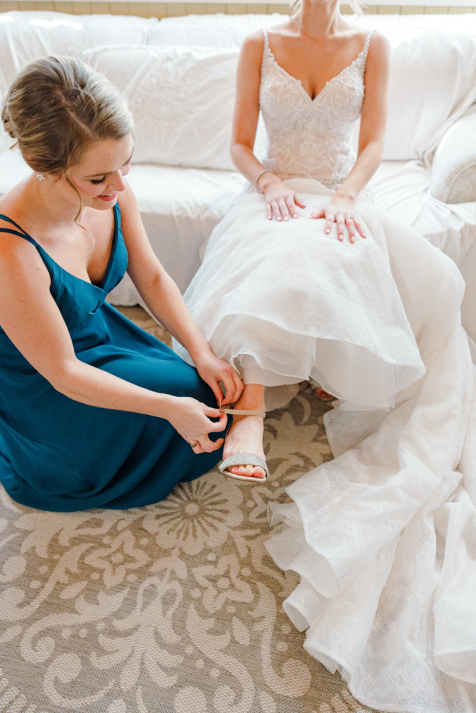 Rebecca Steve Temples Sugar Bush Wedding November Grey Loft Studio 2021