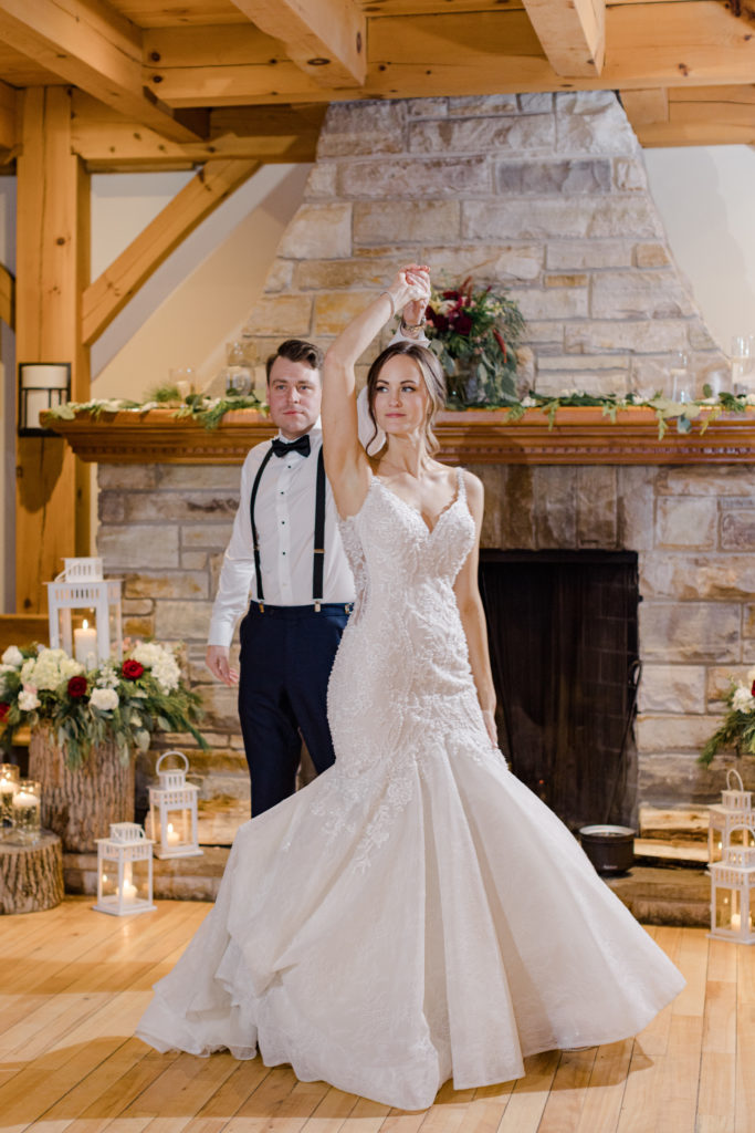 Rebecca Steve Temples Sugar Bush Wedding November Grey Loft Studio 2021 258