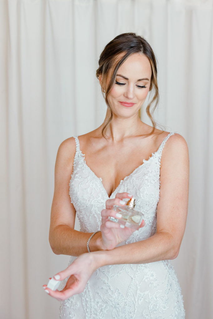 Rebecca Steve Temples Sugar Bush Wedding November Grey Loft Studio 2021