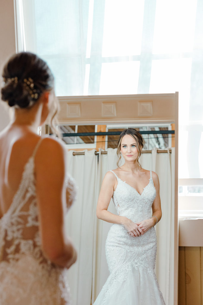 Rebecca Steve Temples Sugar Bush Wedding November Grey Loft Studio 2021