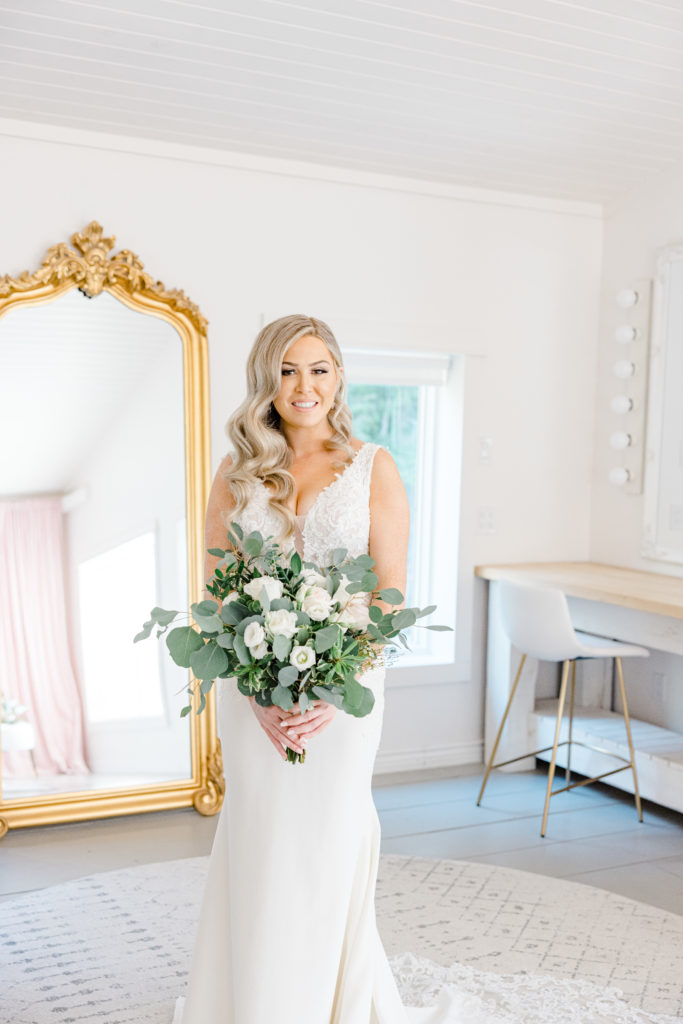 Sarah Mike Wedding Le Belvedere Grey Loft Studio 2021