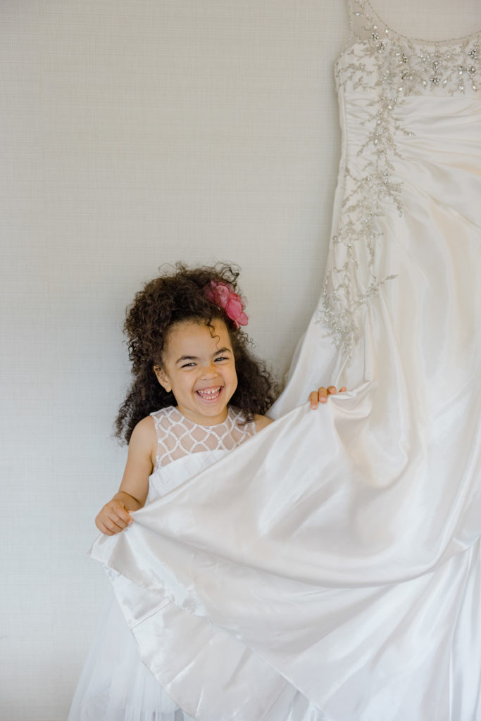 Michelle Ali Delta Hotel Wedding Ottawa Grey Loft Studio 2022