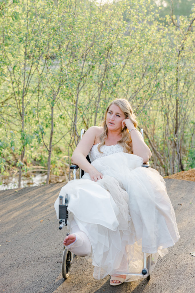 Alyssa David Wedding Ale Amberwood Grey Loft Studio 2022