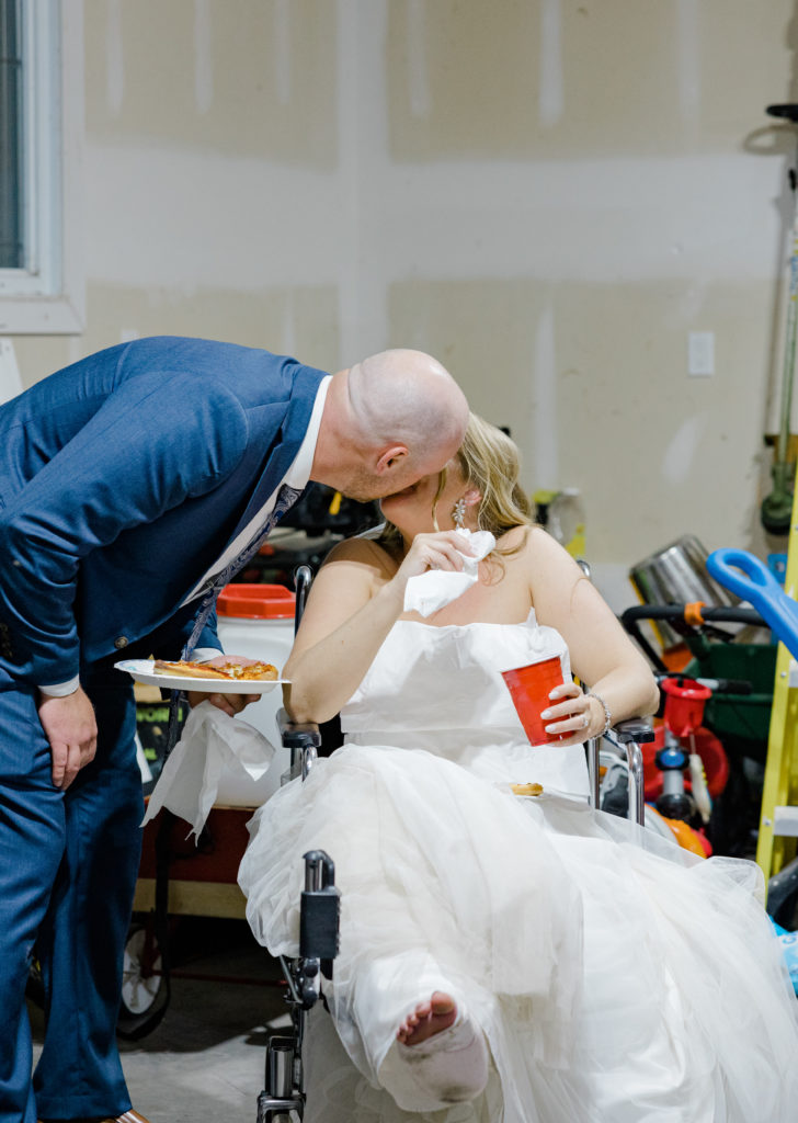 Alyssa David Wedding Ale Amberwood Grey Loft Studio 2022