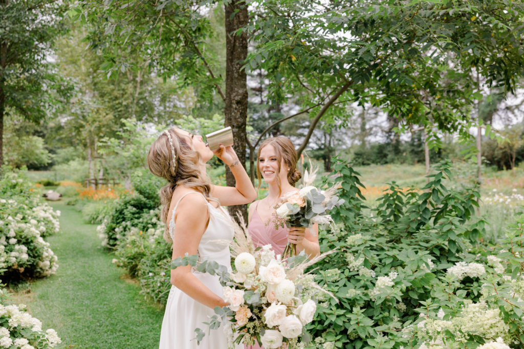 Steph Alan Pont Couvert Tremblant Wedding Grey Loft Studio 2022