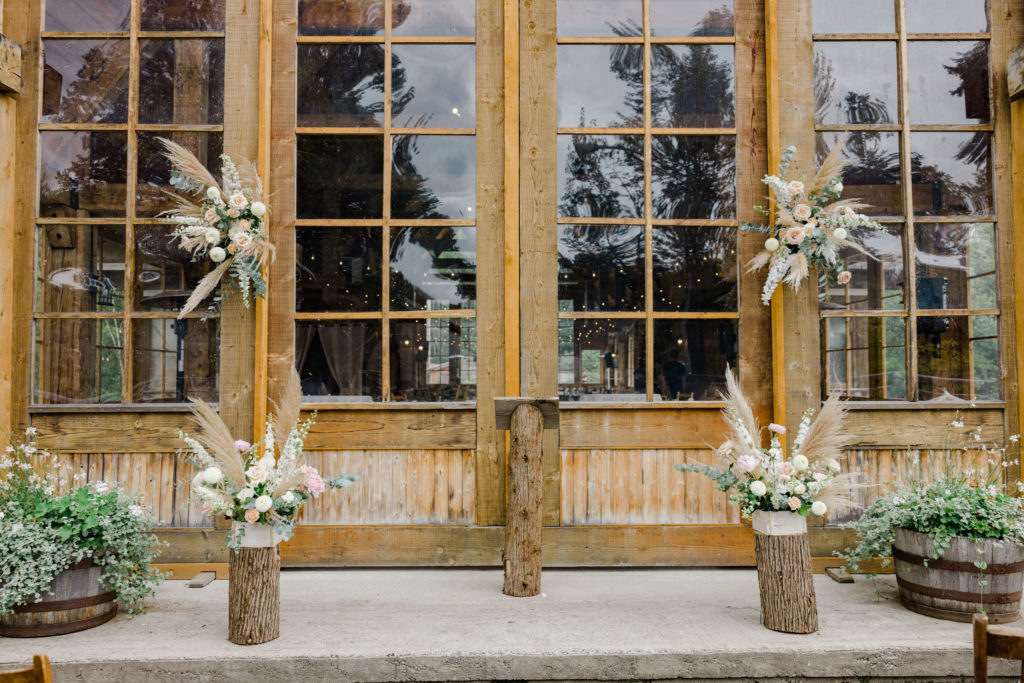 Steph Alan Pont Couvert Tremblant Wedding Grey Loft Studio 2022