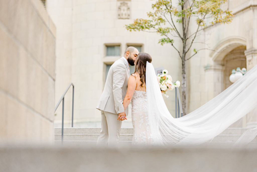 Melissa Jamal Venue22 Wedding Photos September Grey Loft Studio 2022