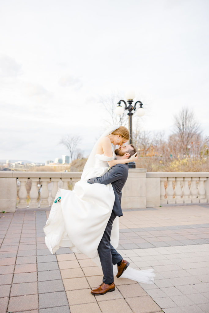 Jess Kenny Venue22 Wedding Nov Grey Loft Studio 2022
